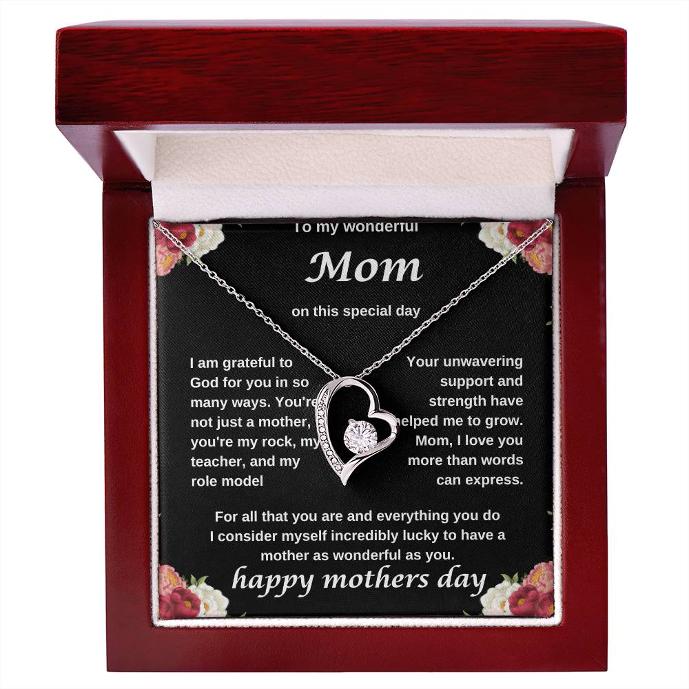 TO MY WONDERFUL MOM NECKLACE