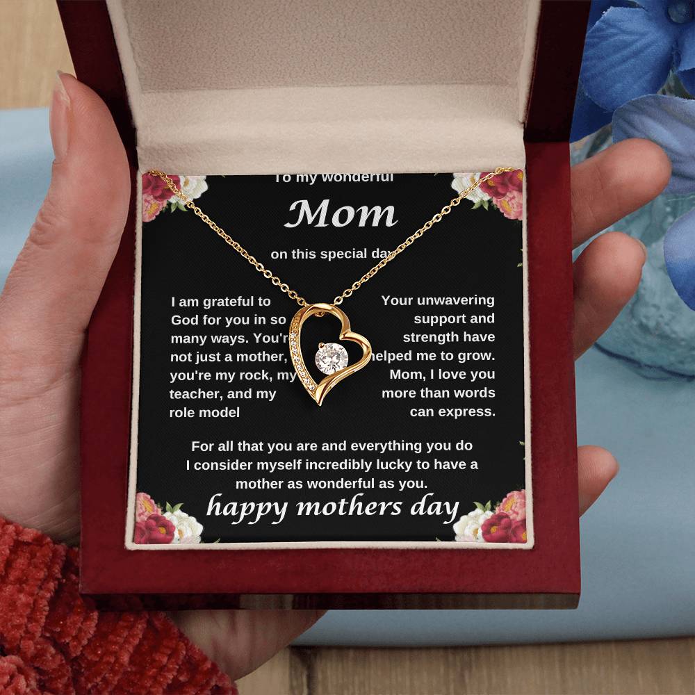 TO MY WONDERFUL MOM NECKLACE