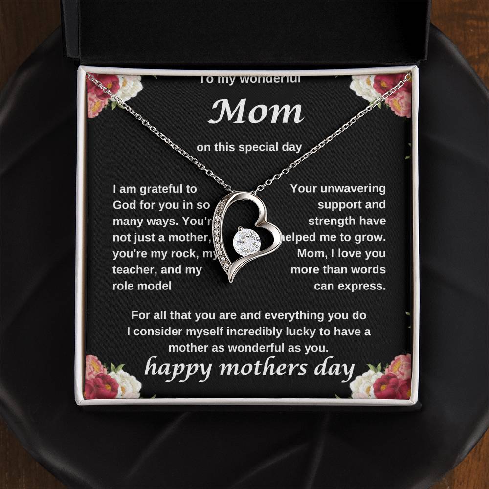 TO MY WONDERFUL MOM NECKLACE