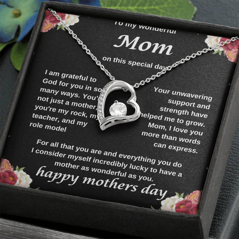 TO MY WONDERFUL MOM NECKLACE