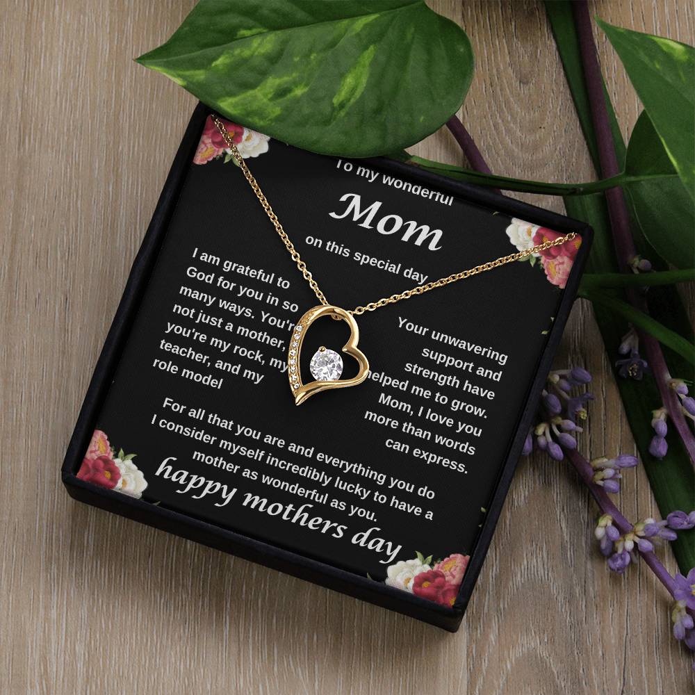 TO MY WONDERFUL MOM NECKLACE